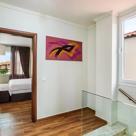 Вилла Sunny & Ханиоти