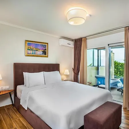 Sunny Resort&spa *