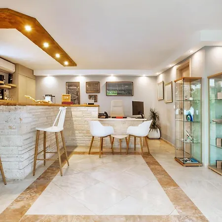 别墅 Sunny & 卡尼奥提