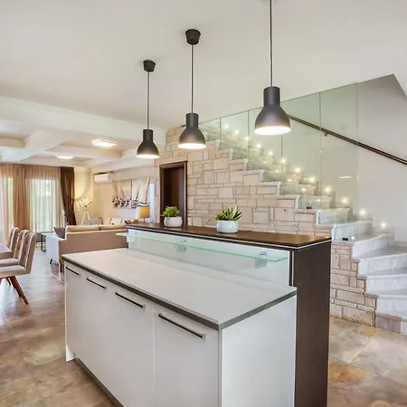 Sunny & 别墅 卡尼奥提